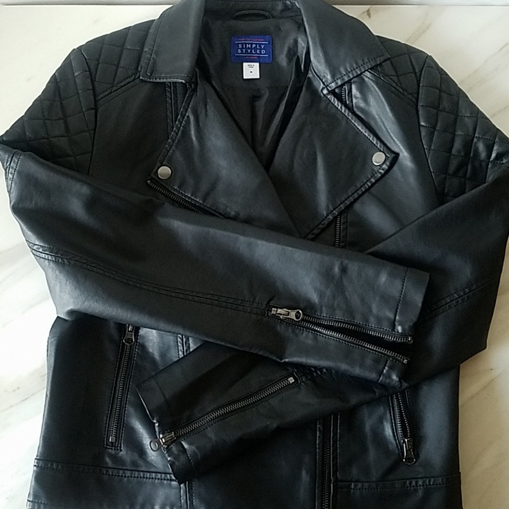 WOMEN'S MOTO JACKET BLACK SZ M